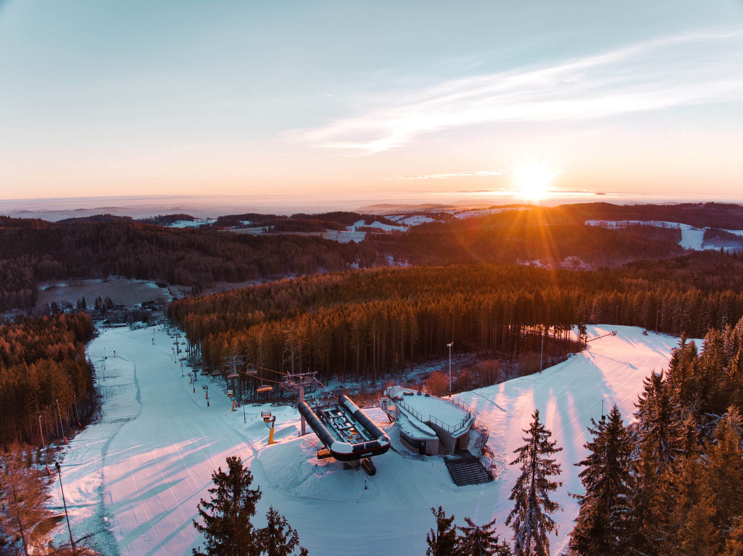 5 důvodů, proč vyrazit na březnové lyžování na Kopřivnou